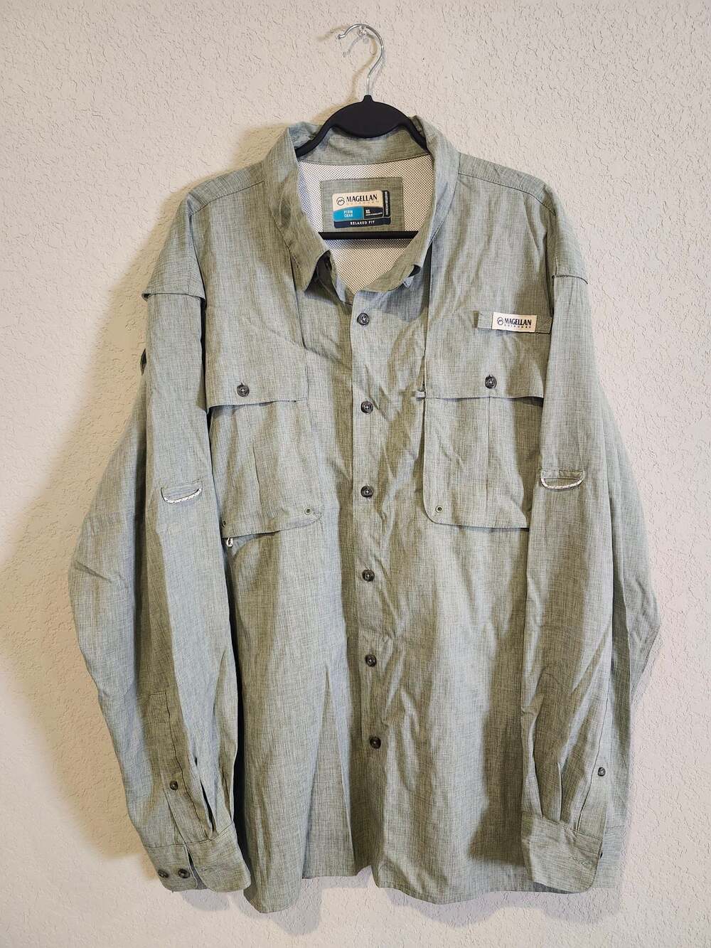 Magellan Outdoors Fish Gear Men's Long Sleeve Button Down Shirt